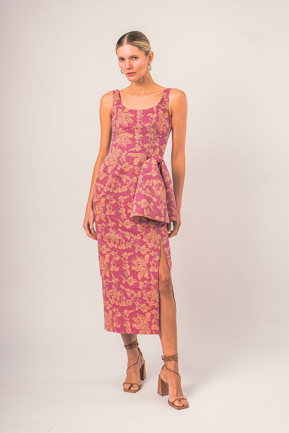 Vestido em jacquard Gingo Brasil